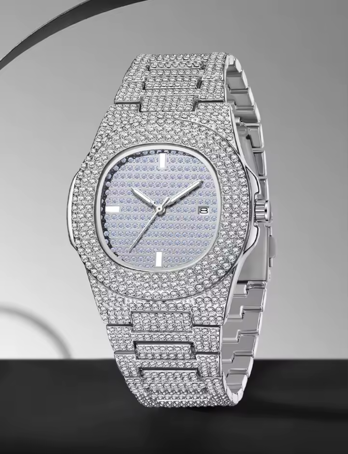 Luxury Men’s Quartz Wrist Watch – Alloy Y2K Diamond Iced-Out Design, Premium Shiny Statement Timepiece for Parties, Vacations & Gifts